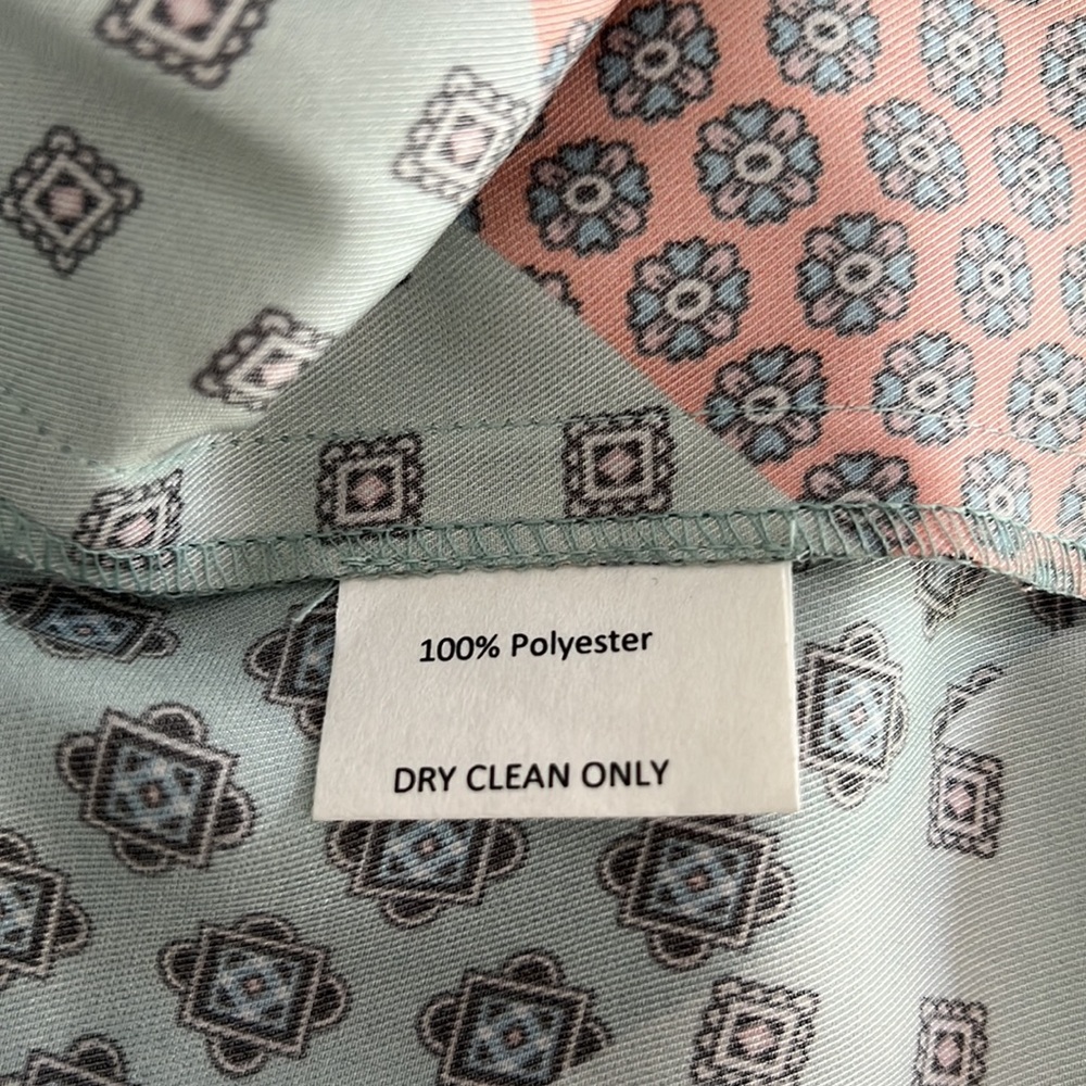Sara Campbell Handkerchief Top Size M - Picture 5 of 5